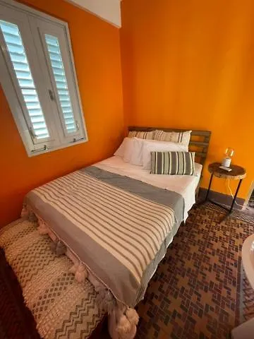 Fresh Tropical Colonial Style Walk-Up- Rooftop Terrace- Beach View San Juan Apartamento