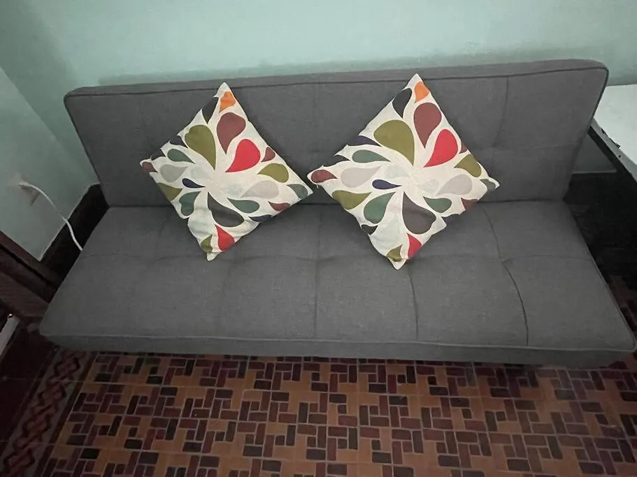 Fresh Tropical Colonial Style Walk-Up- Rooftop Terrace- Beach View San Juan Apartamento